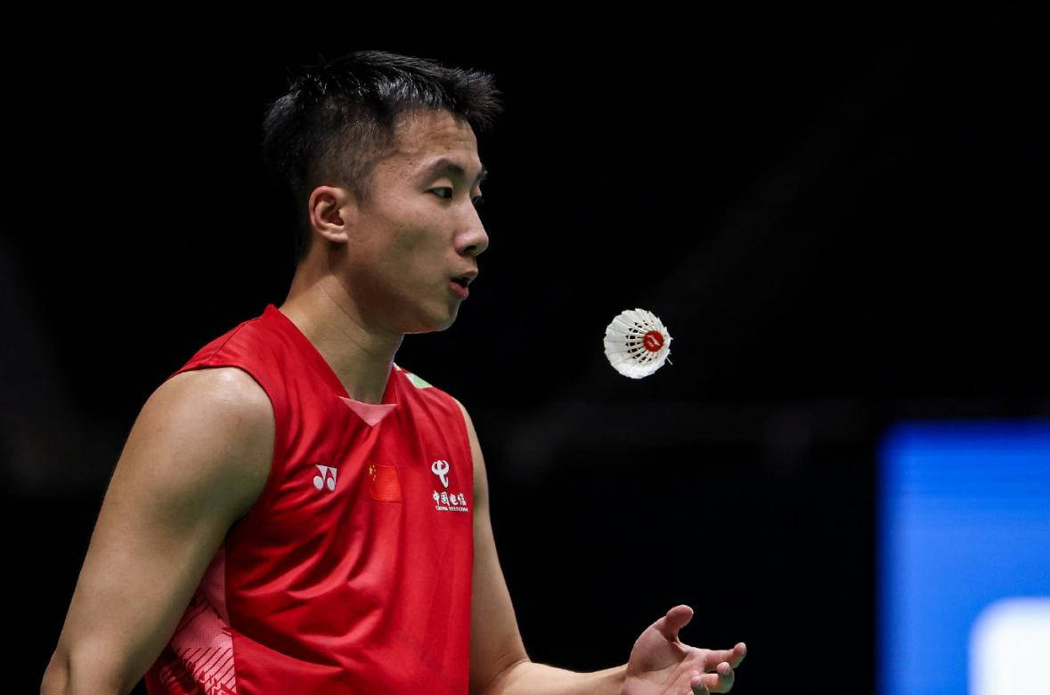 运动场上惊现爆冷，黑马脱颖而出