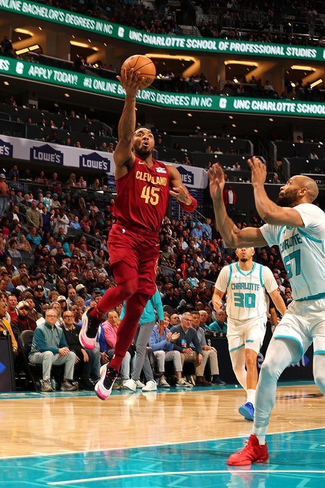 世俱杯直播-爆冷胜利！克里夫兰骑士击败夏洛特黄蜂的简单介绍