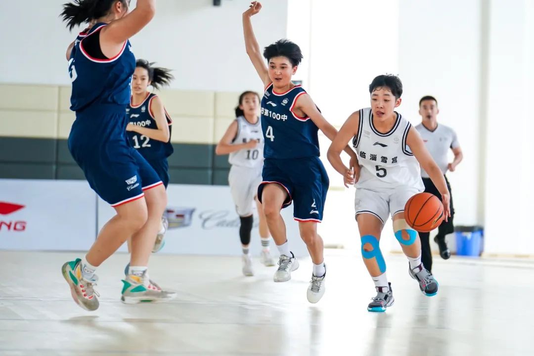 世俱杯奖金-西区半决赛激战正酣，胜者晋级决赛的简单介绍