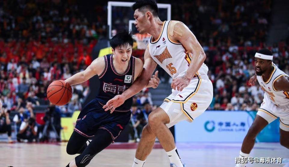 猛龙主教练决定调整阵容，寻求突破关键战