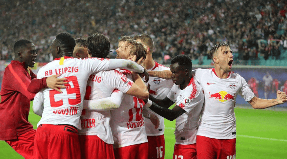 世俱杯官网-拜仁豪取八连胜，力争卫冕冠军