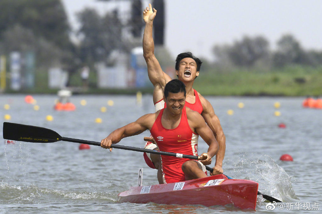 世俱杯-包含圣埃蒂安冲击冠军有望，期待绽放巅峰的词条