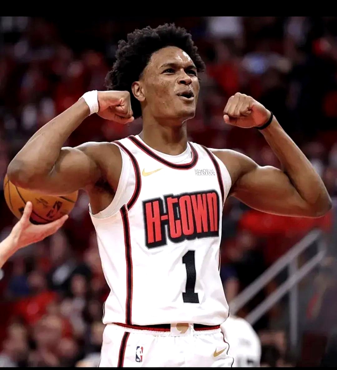 太阳队充满活力，球队发挥出色