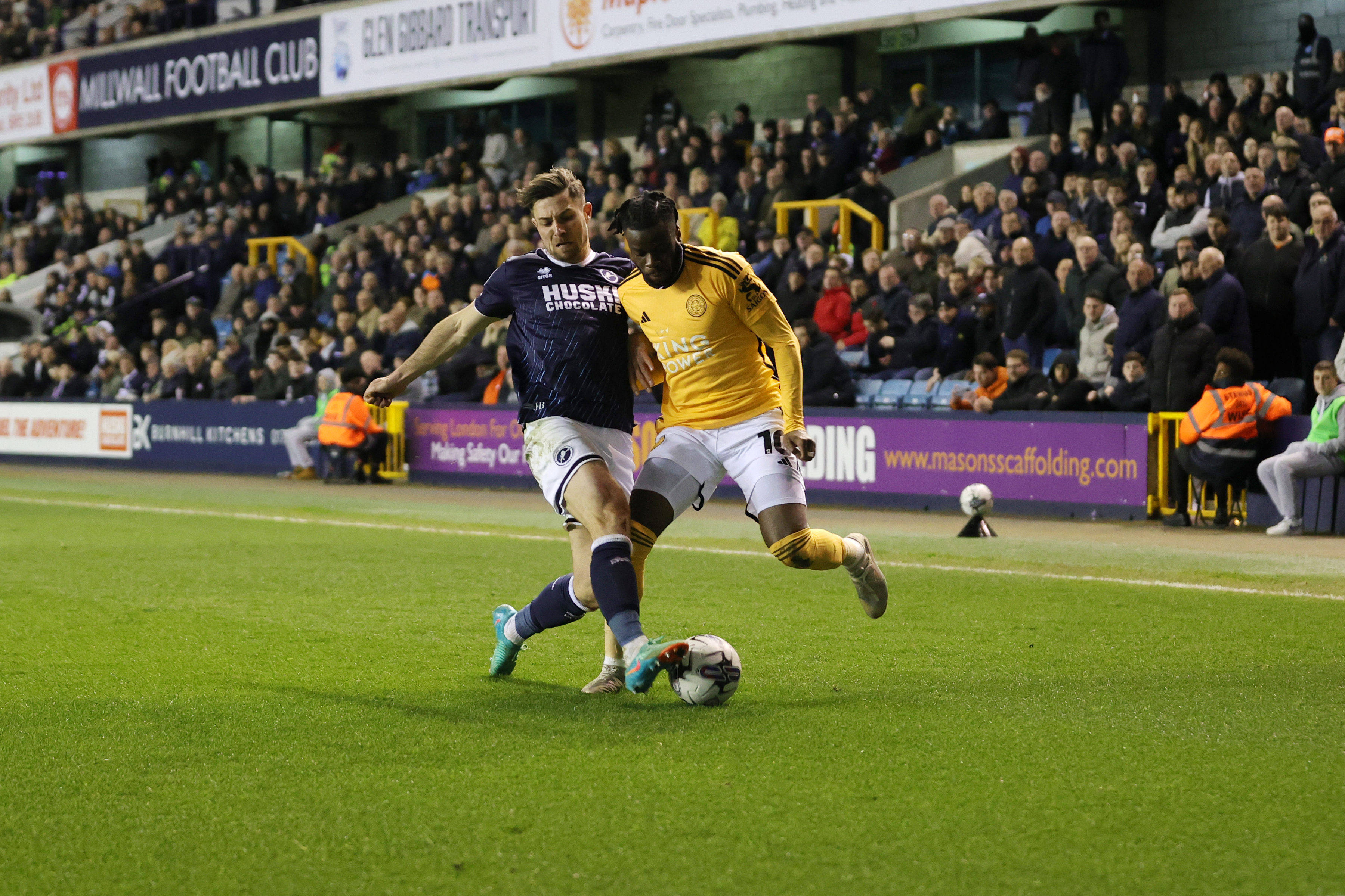 南安普顿主场抢分成功，保级形势乐观