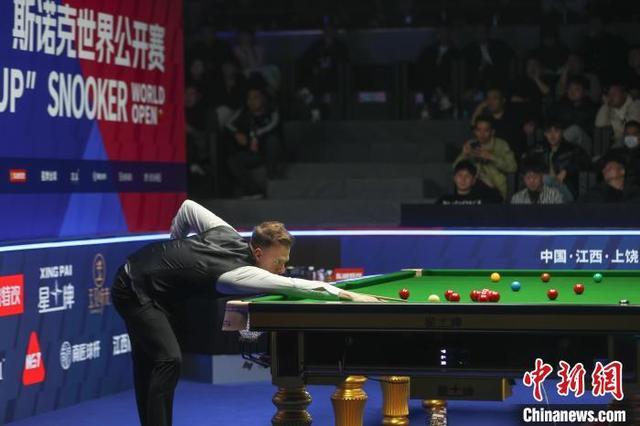 世俱杯决赛-公牛队势如破竹，轻松取胜晋级次轮