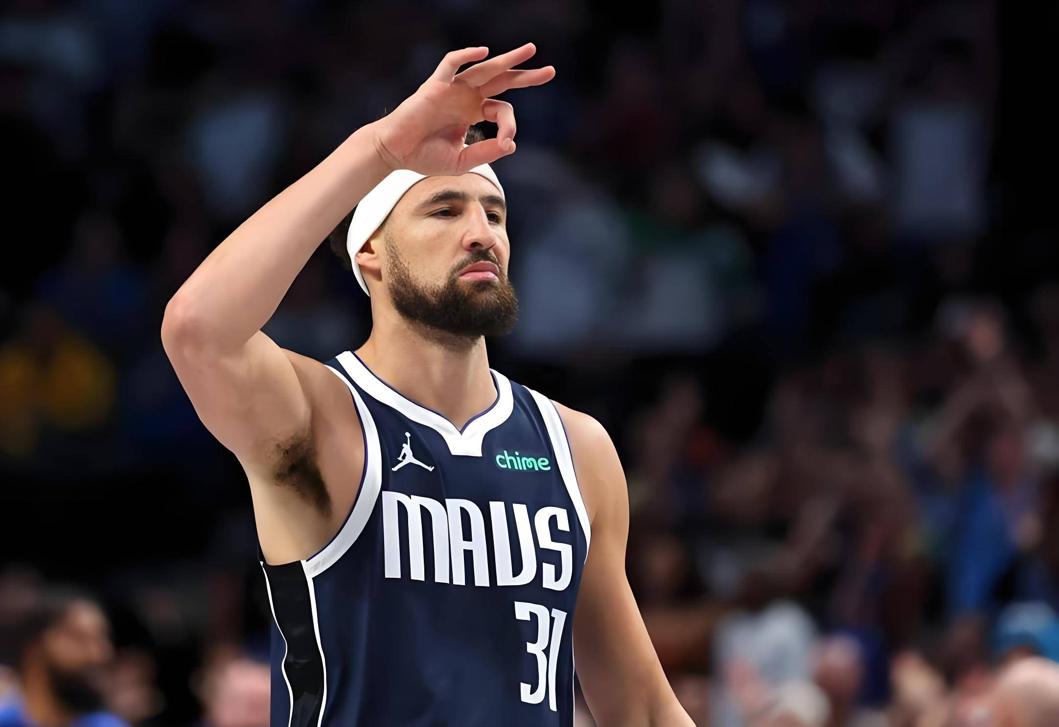 独行侠击败篮网，取得季后赛胜利