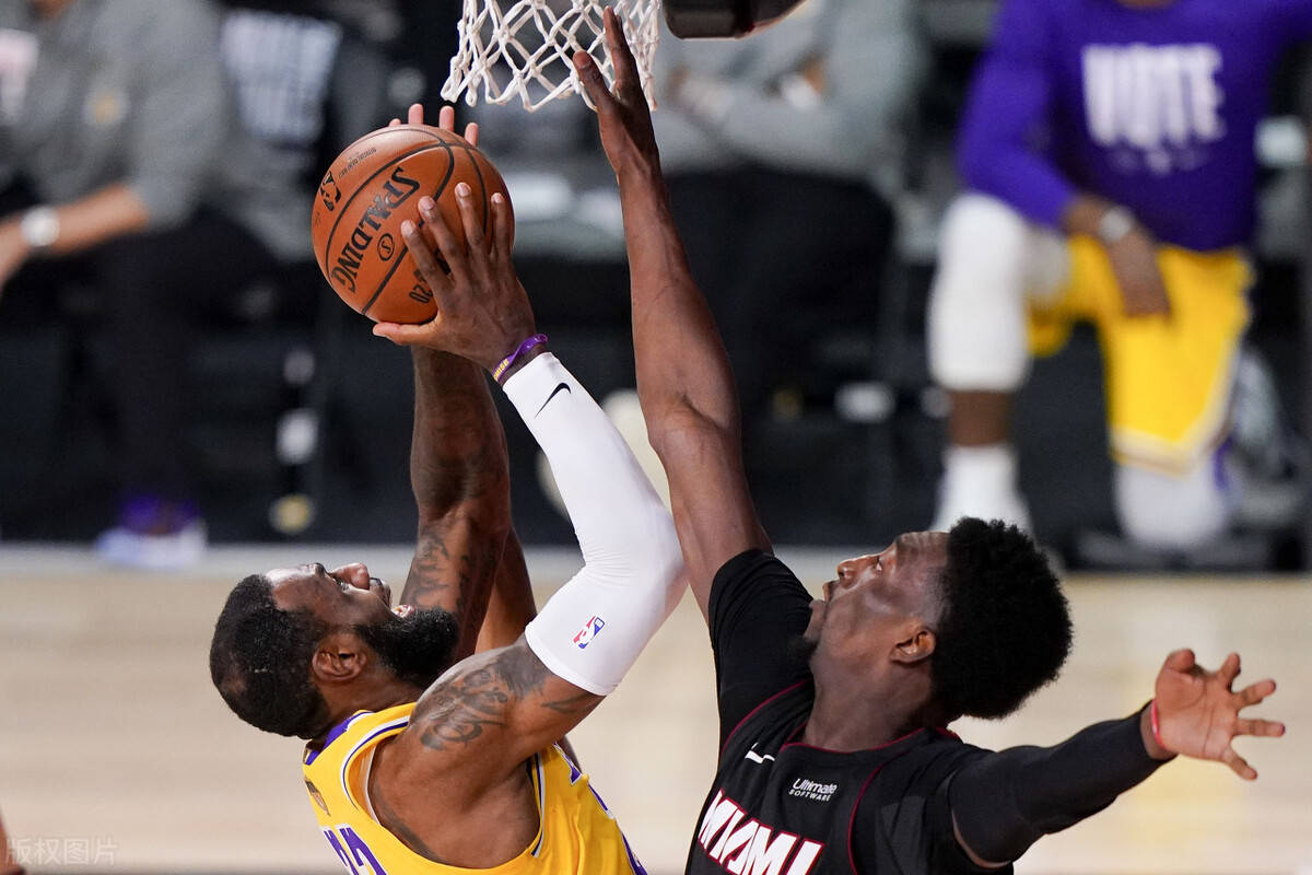 世俱杯官网-包含安徽球员全力追赶策略调整冲击成功的词条