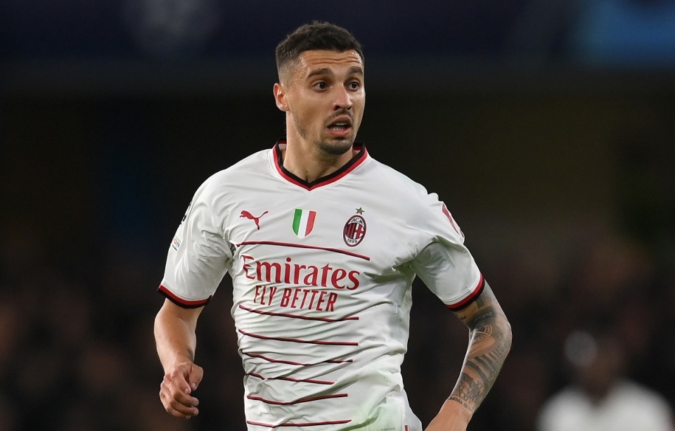AC米兰明星球员受伤，或将缺席未来几场比赛