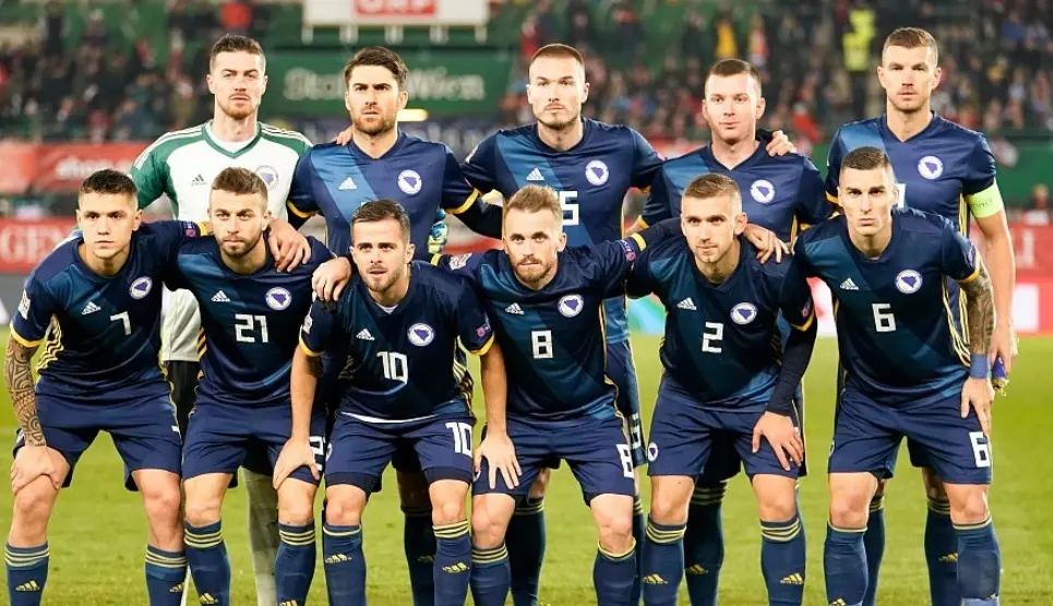 世俱杯参赛资格-欧洲篮球赛季现在是关键时刻，球队抢分争夺前列的简单介绍