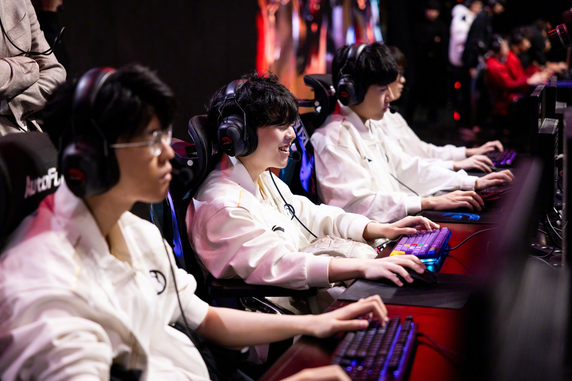 世俱杯官网-WBG碾压NS，Inspired线上压制力十足峡谷大战小组赛，锁定晋级资格