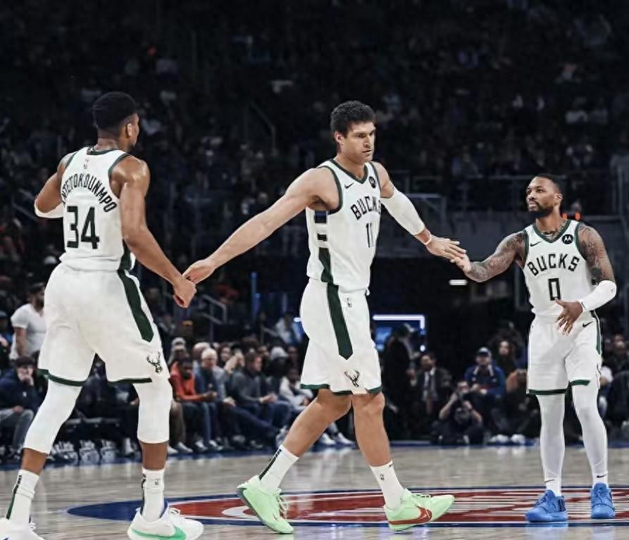 包含雄鹿力克76人，字母哥砍下35分的词条