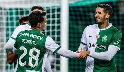 欧预赛焦点战，球迷尽情欣赏实力对决