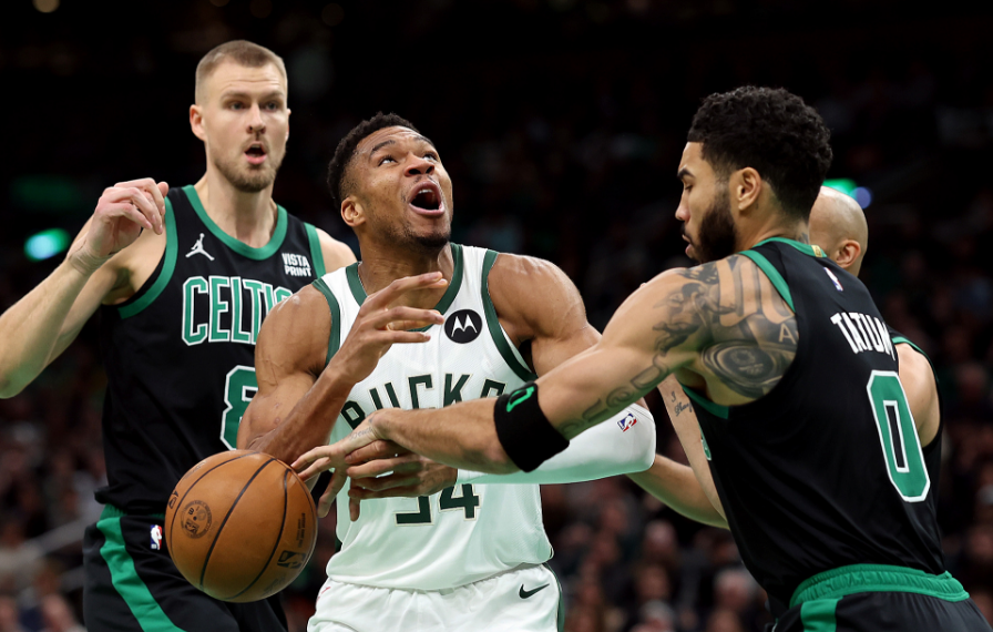 篮网力克雄鹿，塔图姆关键制胜